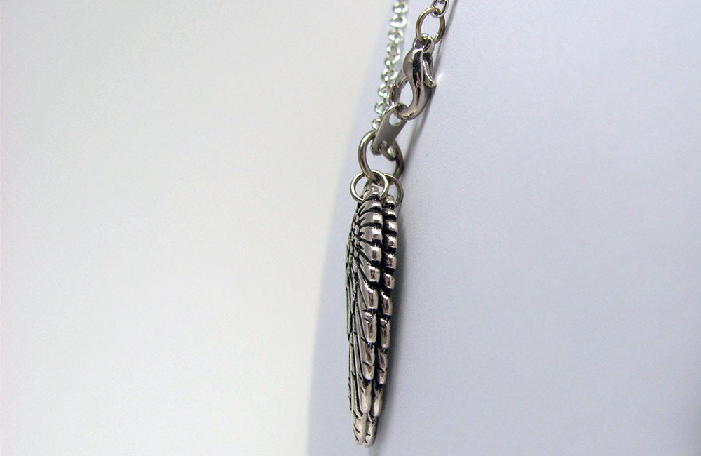 Wings Necklace in Silver