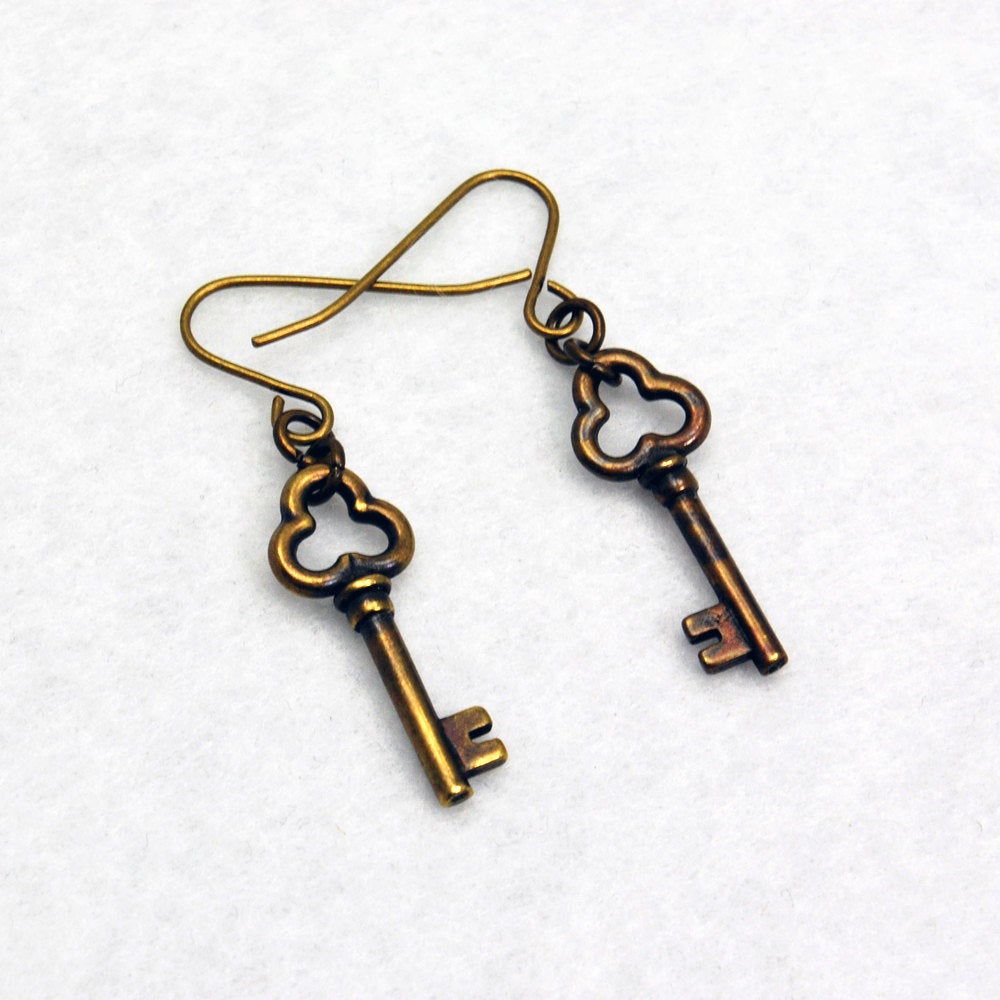 Clover Key Earrings in Antique Brass