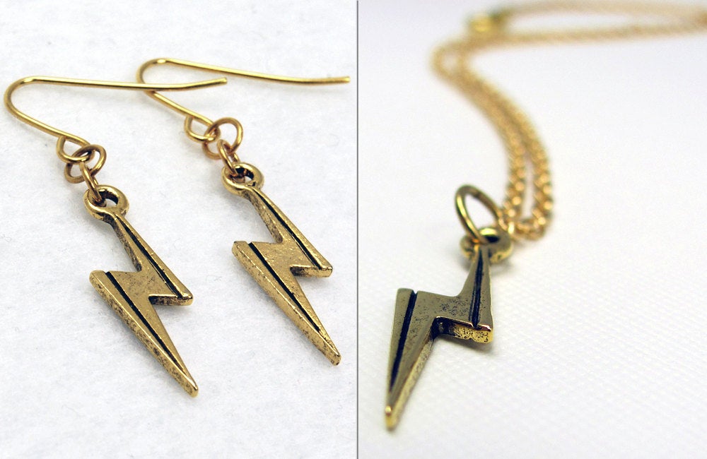 Lightning Bolt Jewelry Set in Gold