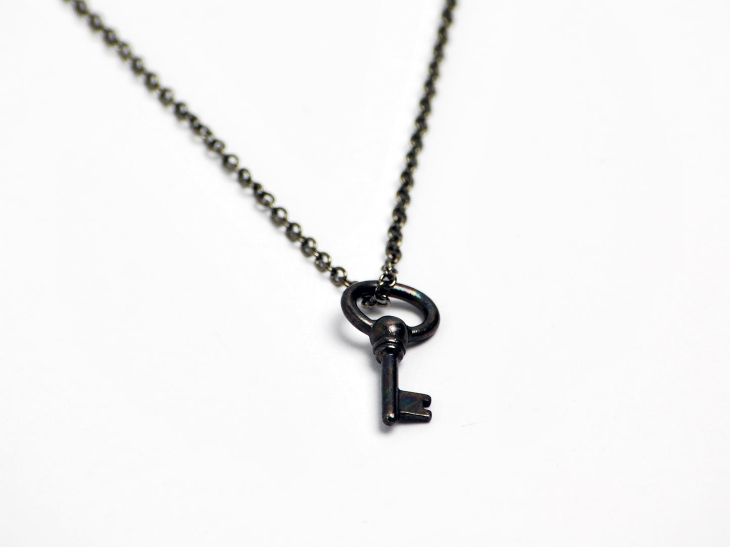 Oval Key Necklace in Gunmetal