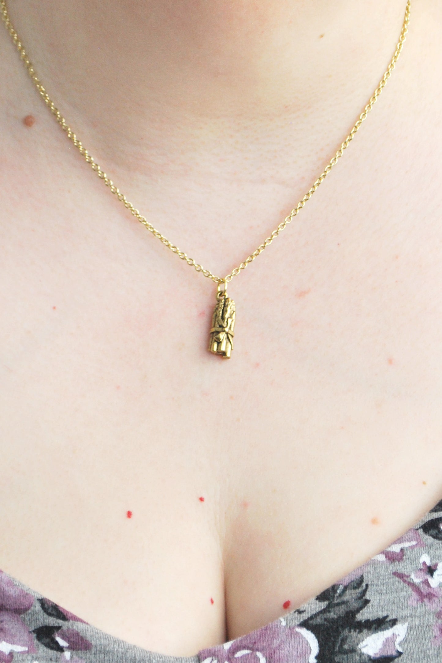 Asparagus Necklace in Gold