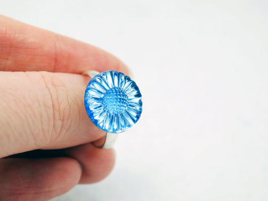Blue Daisy Ring in Silver