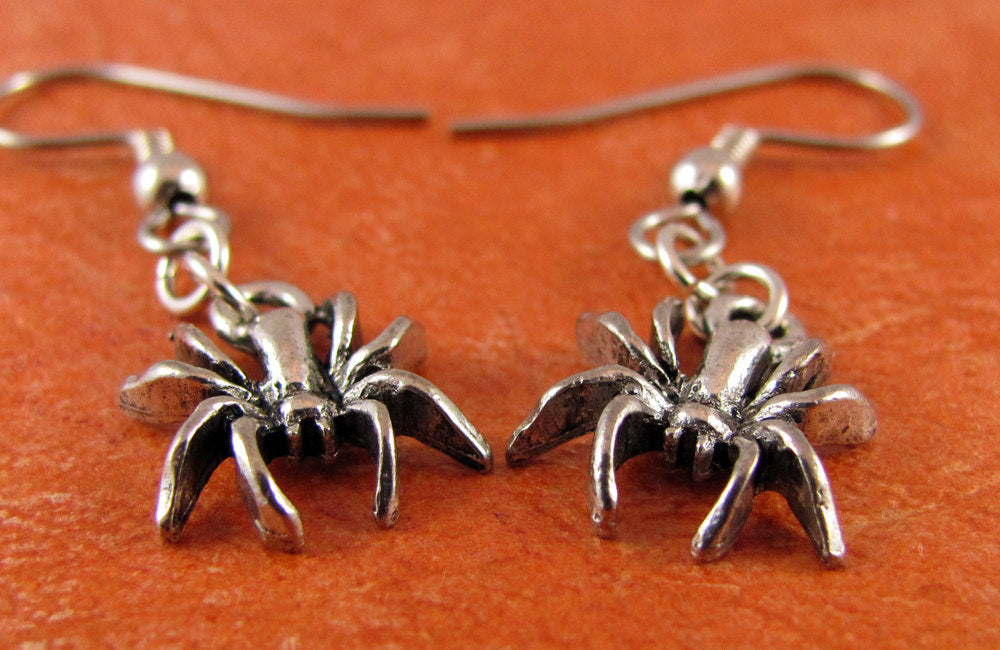 Spider Earrings in Silver