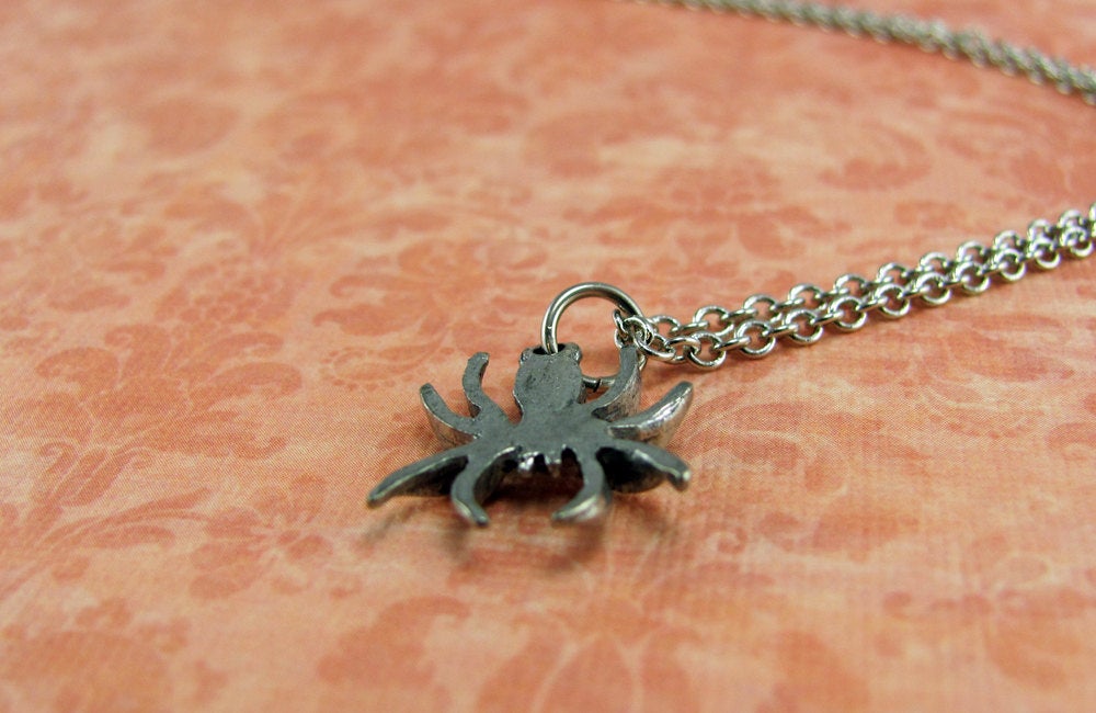 Spider Necklace in Silver